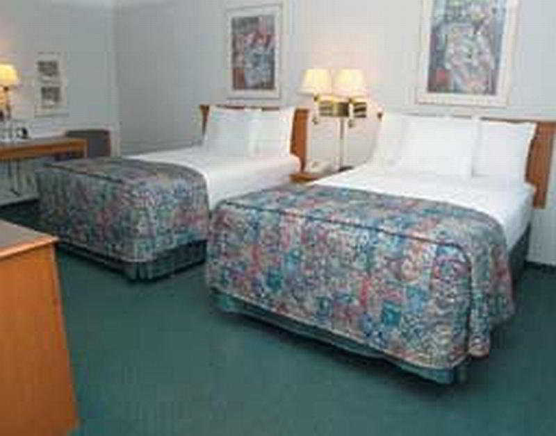 Baymont By Wyndham Austin University Area Ngoại thất bức ảnh